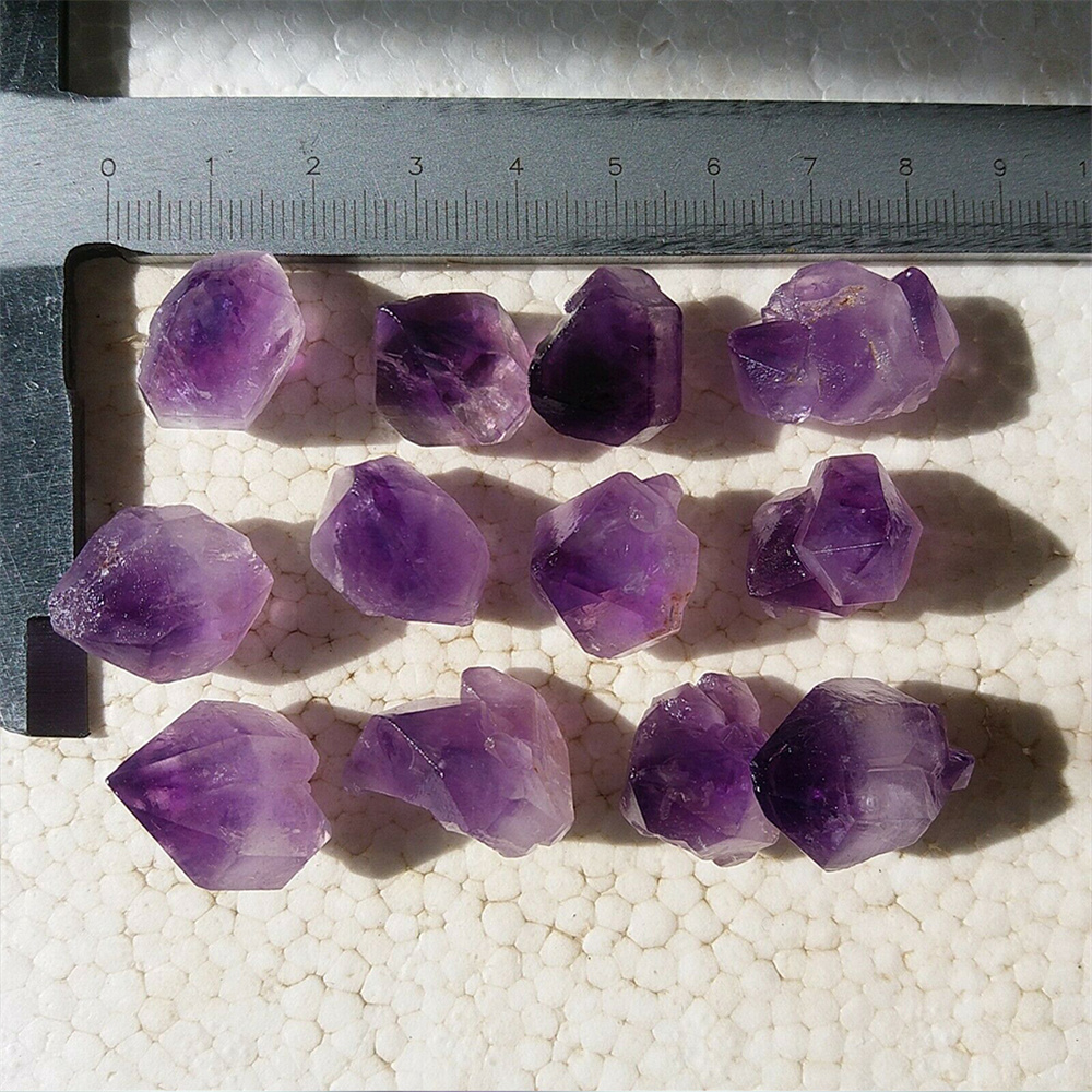 Natural Unique Lavender Amethy - Aquarium Fish Unique recensione e prezzo